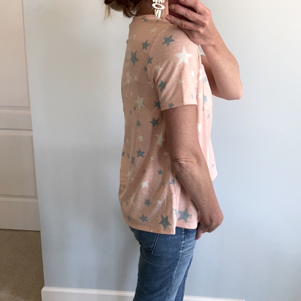 Peach Color Star Print Short Sleeve Tee - Picture 4 of 7